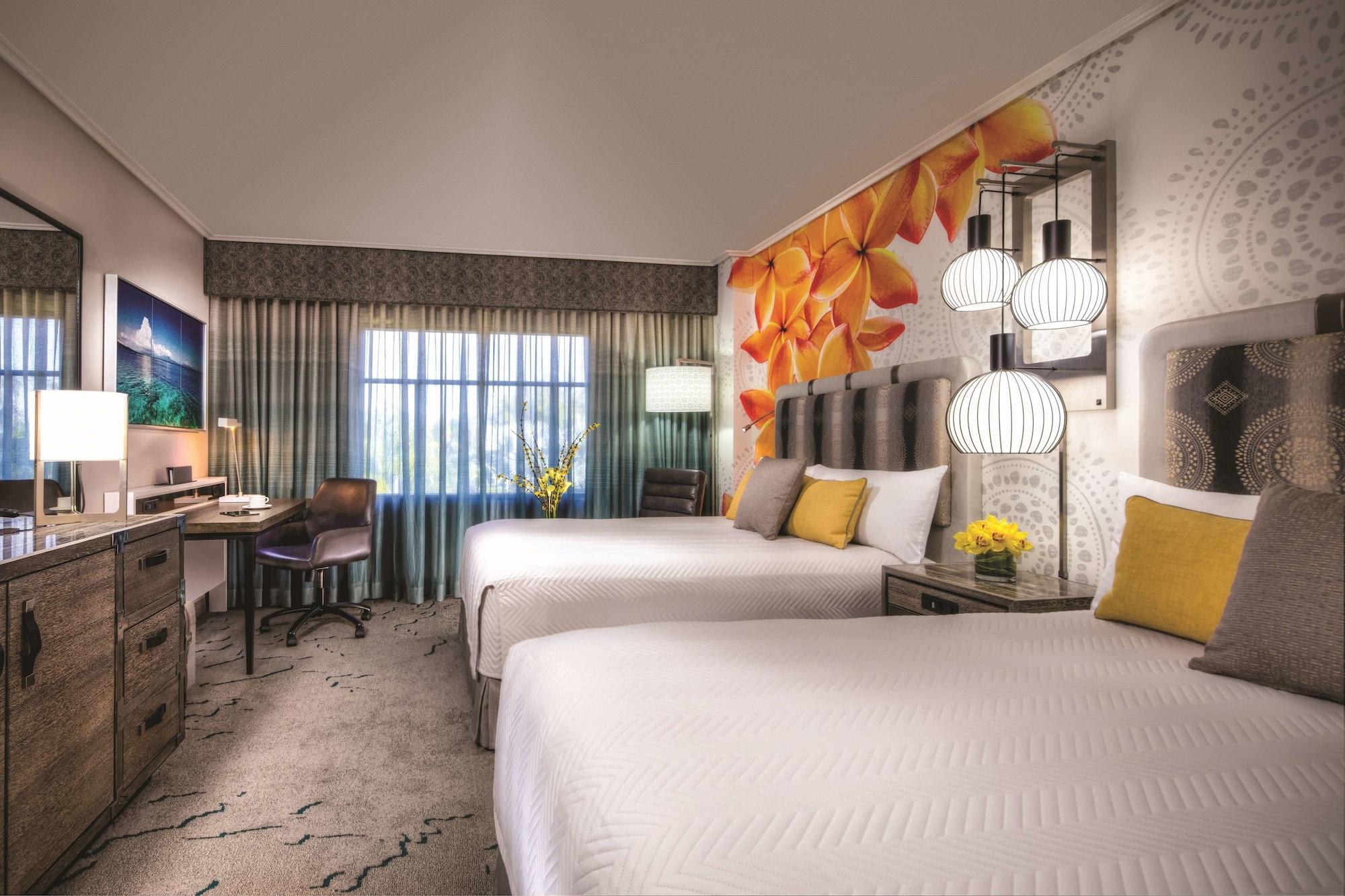 Universal'S Loews Royal Pacific Resort Орландо Екстериор снимка