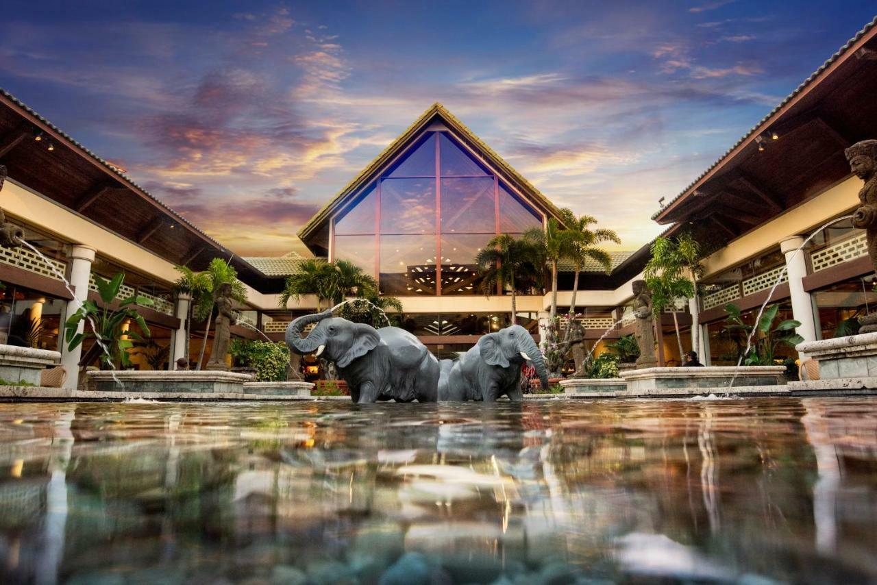 Universal'S Loews Royal Pacific Resort Орландо Екстериор снимка