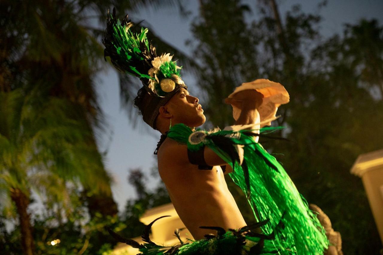 Universal'S Loews Royal Pacific Resort Орландо Екстериор снимка